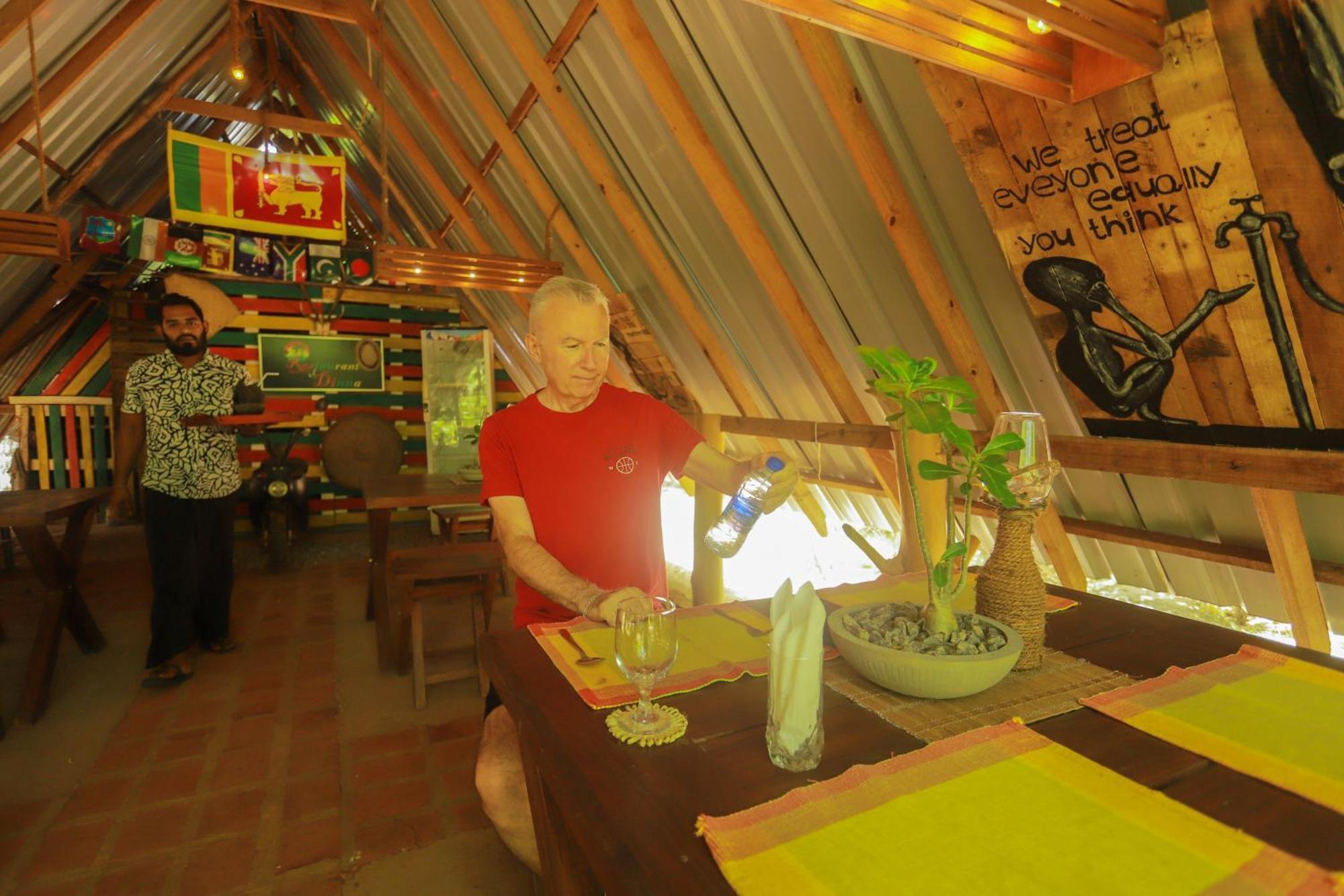 Dinna Nature Hostel Sigiriya Eksteriør bilde