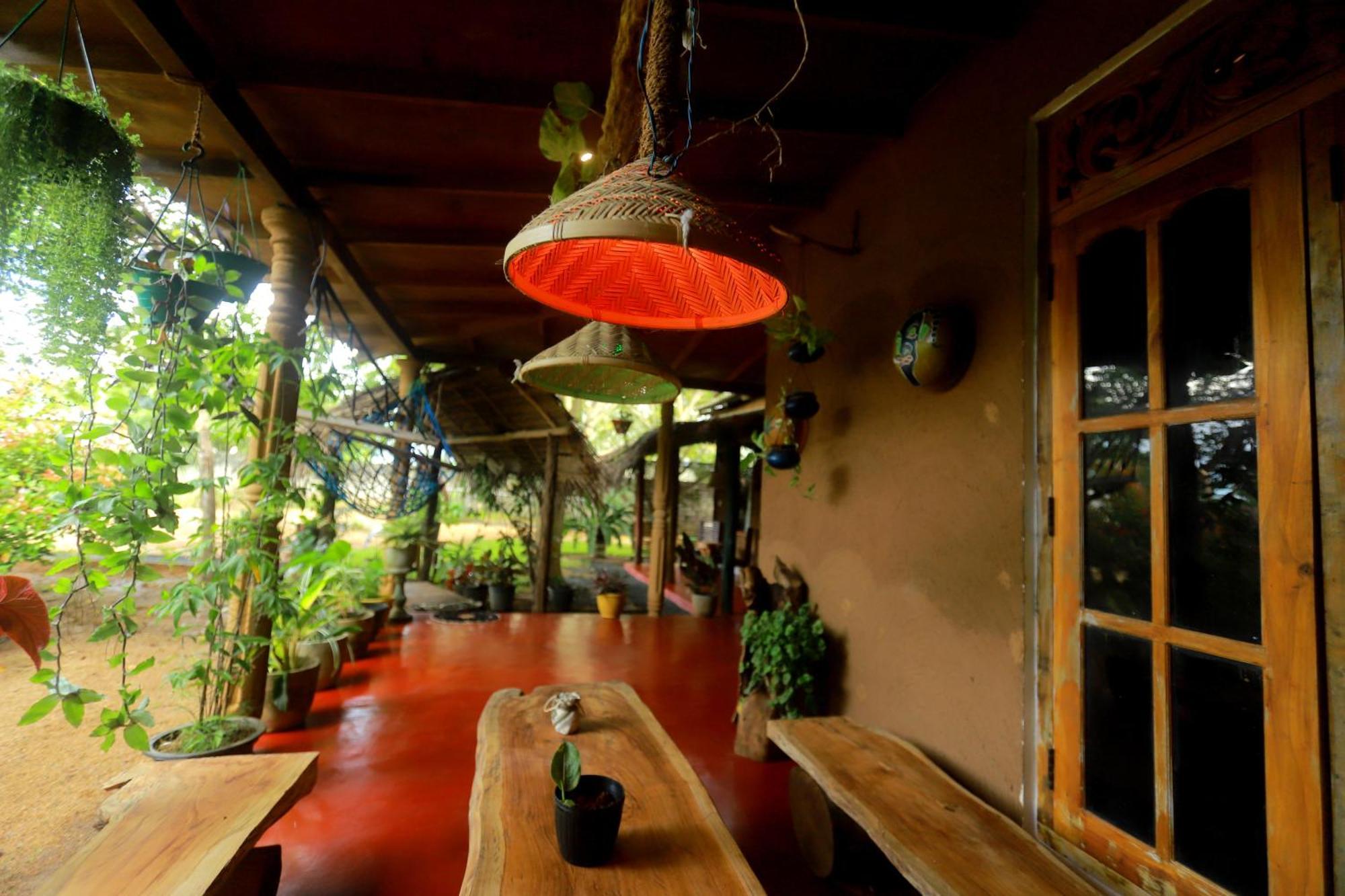 Dinna Nature Hostel Sigiriya Eksteriør bilde