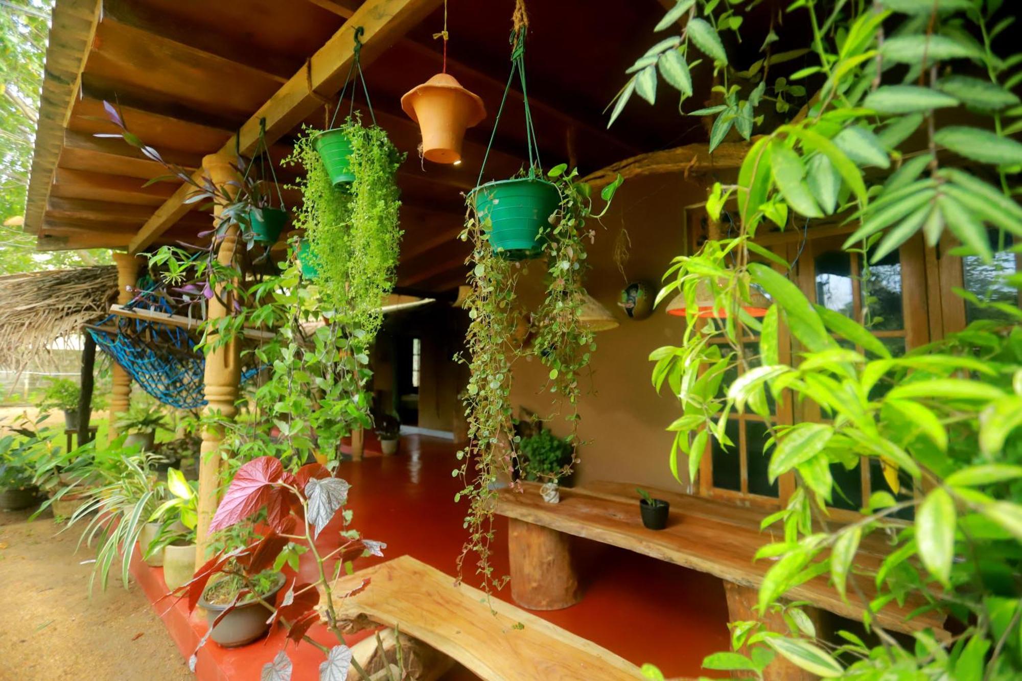 Dinna Nature Hostel Sigiriya Eksteriør bilde